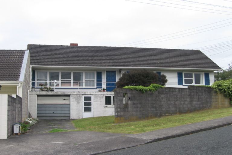 Photo of property in 1/1 Benders Avenue, Hillcrest, Auckland, 0627