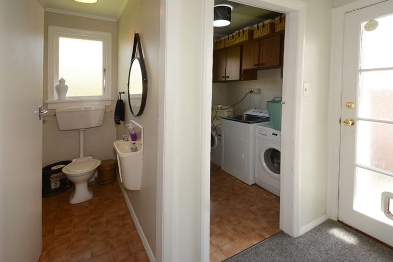 Photo of property in 10 Kinmont Crescent, Kinmont Park, Mosgiel, 9024