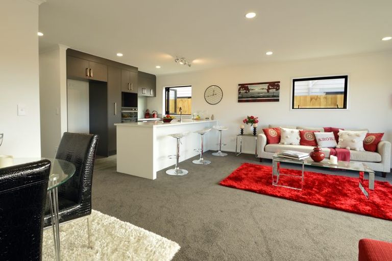 Photo of property in 7 Parkwood Crescent, Gulf Harbour, Whangaparaoa, 0930