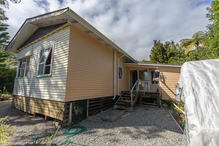 Photo of property in 24 Kilgour Road, Greymouth, 7805