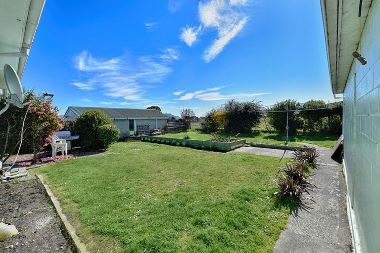 Photo of property in 16 Walker Street, East Gore, Gore, 9710