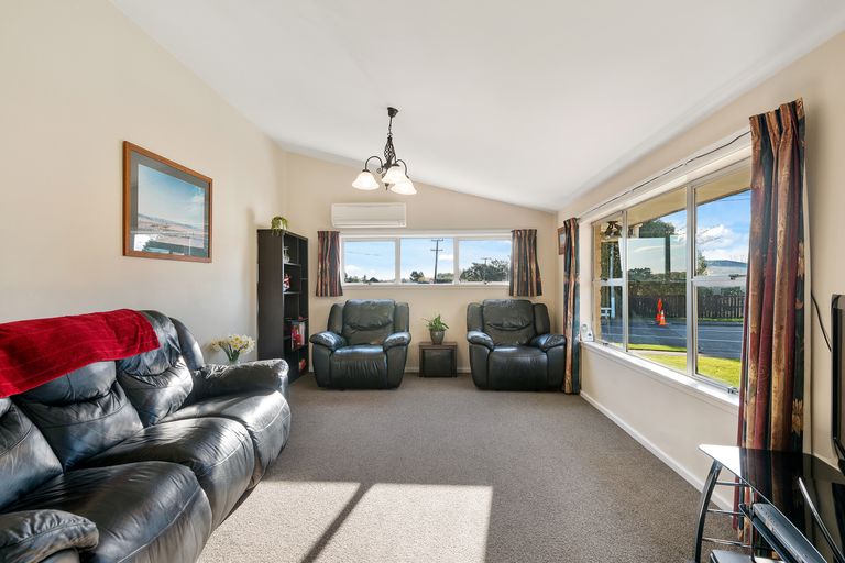 Photo of property in 83 Sabys Road, Halswell, Christchurch, 8025