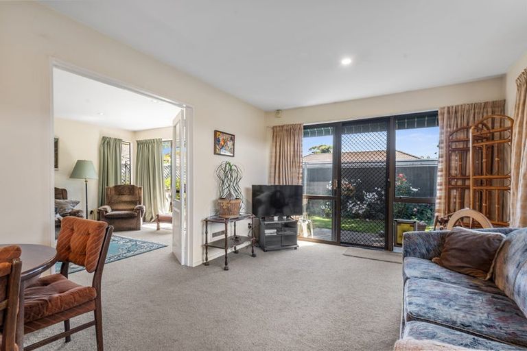 Photo of property in 228 Harewood Road, Bishopdale, Christchurch, 8053