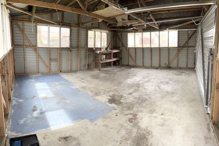 Photo of property in 67 Hyperion Drive, Randwick Park, Auckland, 2105