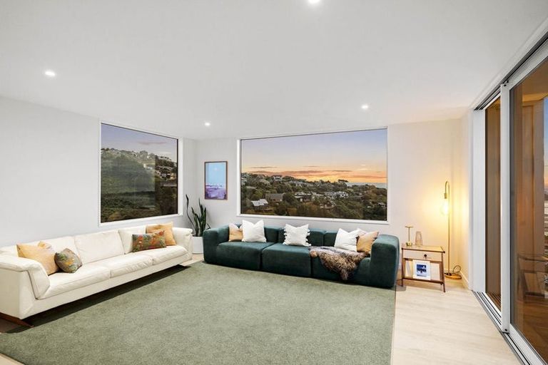 Photo of property in 13 Saint Remy Lane, Redcliffs, Christchurch, 8081