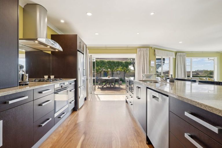 Photo of property in 123 Butcher Road, Pukekohe, 2120