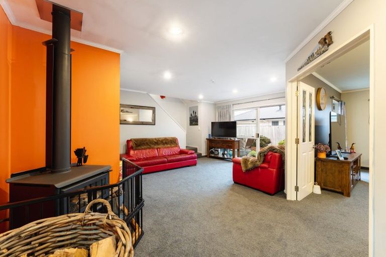 Photo of property in 56 Silverstream Drive, Mosgiel, 9024