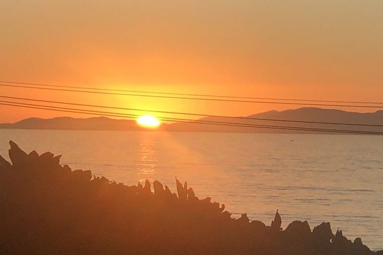 Photo of property in 80 The Parade, Paekakariki, 5034