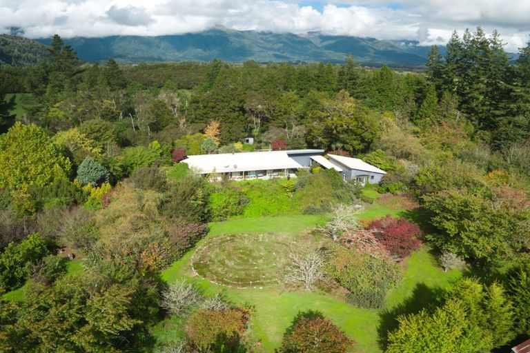 Photo of property in 3352 Ahaura-kopara Road, Totara Flat, 7871