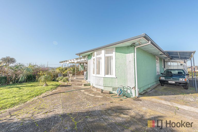 Photo of property in 69 Alma Road, Gonville, Whanganui, 4501