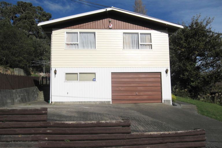 Photo of property in 14 Prebble Grove, Naenae, Lower Hutt, 5011