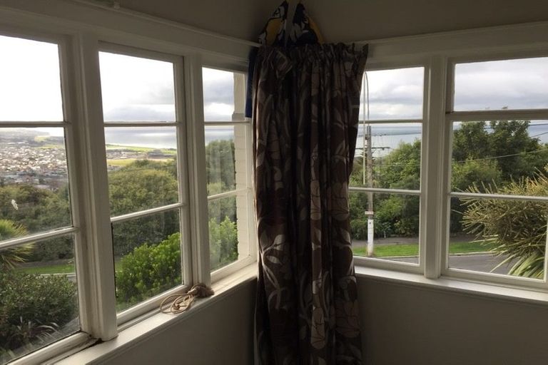 Photo of property in 58 Middleton Road, Kew, Dunedin, 9012