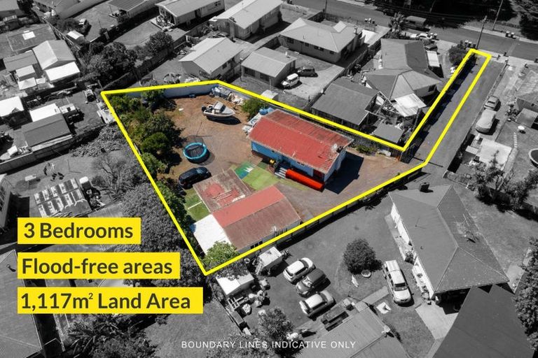 Photo of property in 15 Whitley Crescent, Otara, Auckland, 2023