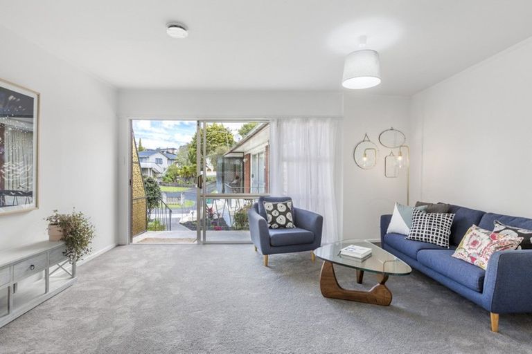 Photo of property in 5/1 Ribblesdale Road, Henderson, Auckland, 0612