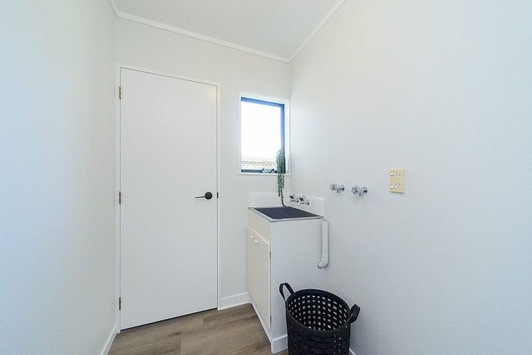 Photo of property in 406a Featherston Street, Palmerston North, 4414