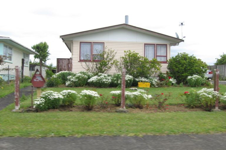 Photo of property in 16 Cape Road, Mangere, Auckland, 2022