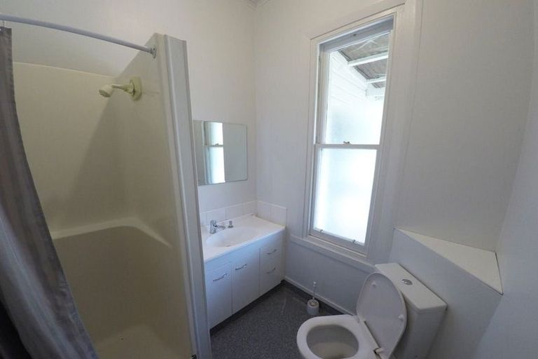 Photo of property in 32 Park Street, North Dunedin, Dunedin, 9016