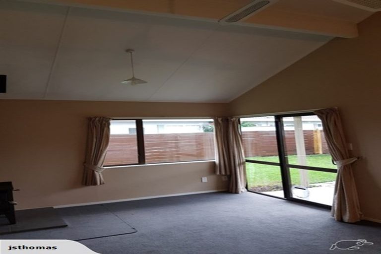 Photo of property in 44 Whiting Crescent, Greenmeadows, Napier, 4112