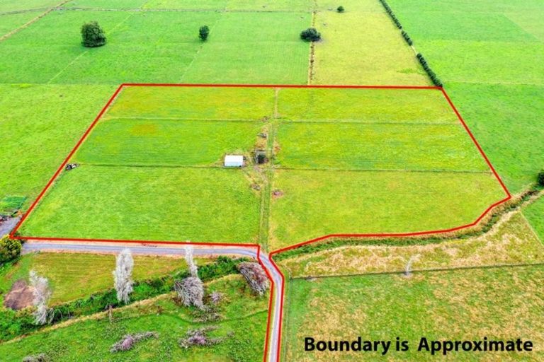 Photo of property in 339b Reid Road, Taneatua, 3191