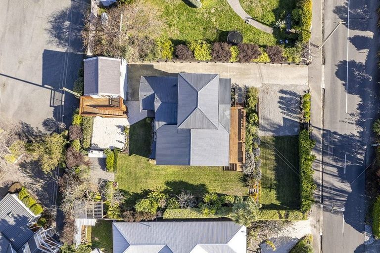 Photo of property in 87 Saint Andrews Hill Road, Mount Pleasant, Christchurch, 8081