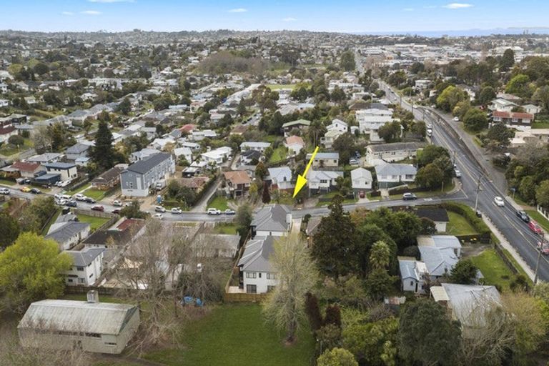 Photo of property in 6a Blenheim Street, Glenfield, Auckland, 0629