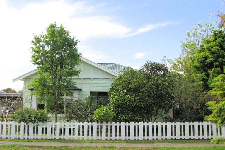 Photo of property in 27 Lyndhurst Street, Awapuni, Gisborne, 4010