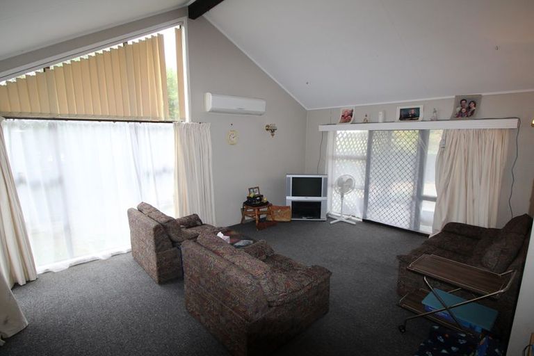 Photo of property in 14 Chaucer Place, Owhata, Rotorua, 3010