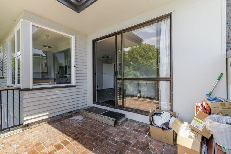 Photo of property in 5 Fernleigh Street, Ferndale, New Plymouth, 4310
