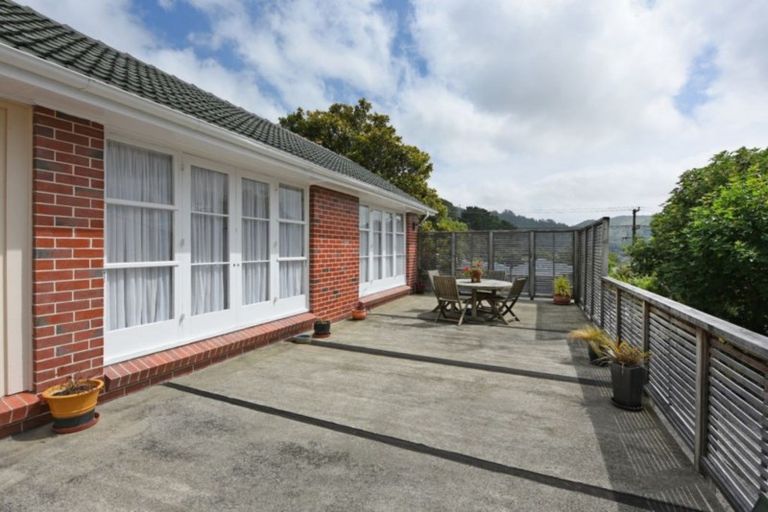 Photo of property in 99 Manuka Street, Stokes Valley, Lower Hutt, 5019