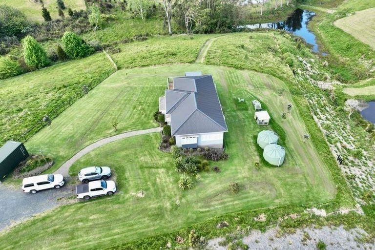 Photo of property in Redcliffs Road, Kerikeri, 0294
