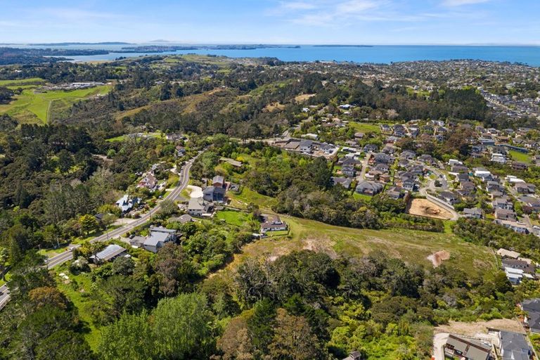 Photo of property in 95 Lonely Track Road, Fairview Heights, Auckland, 0632