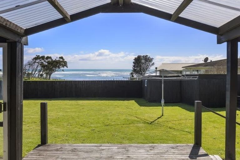 Photo of property in 54 Hume Street, Waitara, 4320