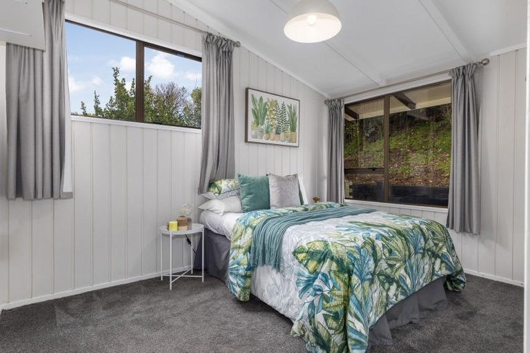 Photo of property in 25 Solander Place, Whitby, Porirua, 5024