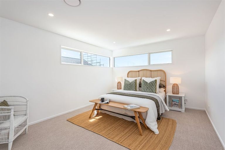 Photo of property in 2/179 Weston Road, St Albans, Christchurch, 8052