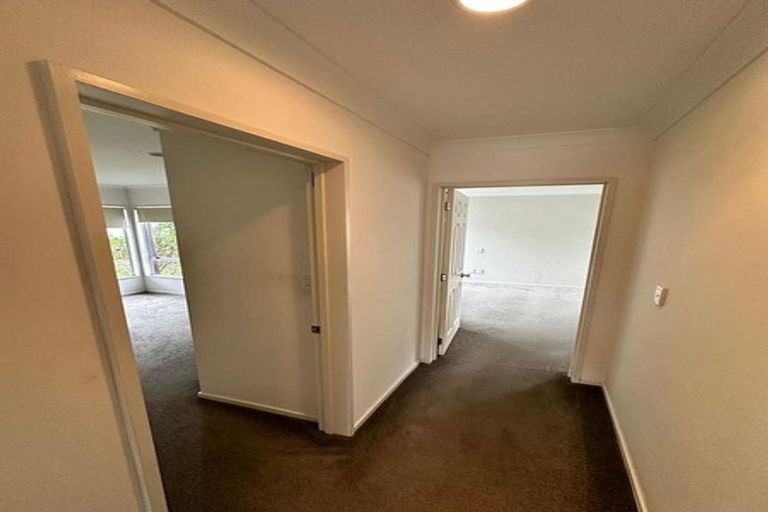 Photo of property in 2/13 Markham Place, Bucklands Beach, Auckland, 2012