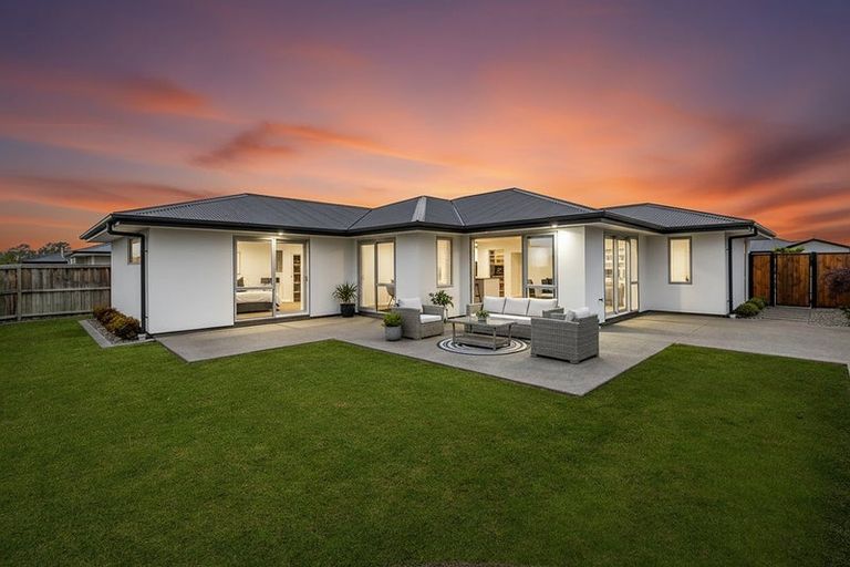 Photo of property in 5 Hickmott Street, Rangiora, 7400