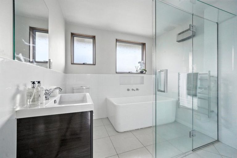 Photo of property in 83b Cottonwood Street, Parklands, Christchurch, 8083