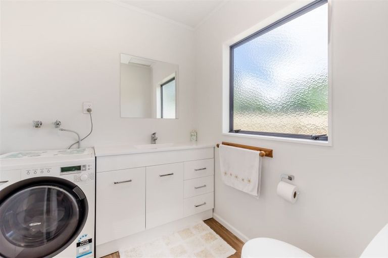 Photo of property in 70a Matatua Road, Raumati Beach, Paraparaumu, 5032