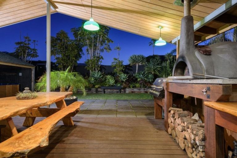 Photo of property in 70 Valley Road, Mount Maunganui, 3116