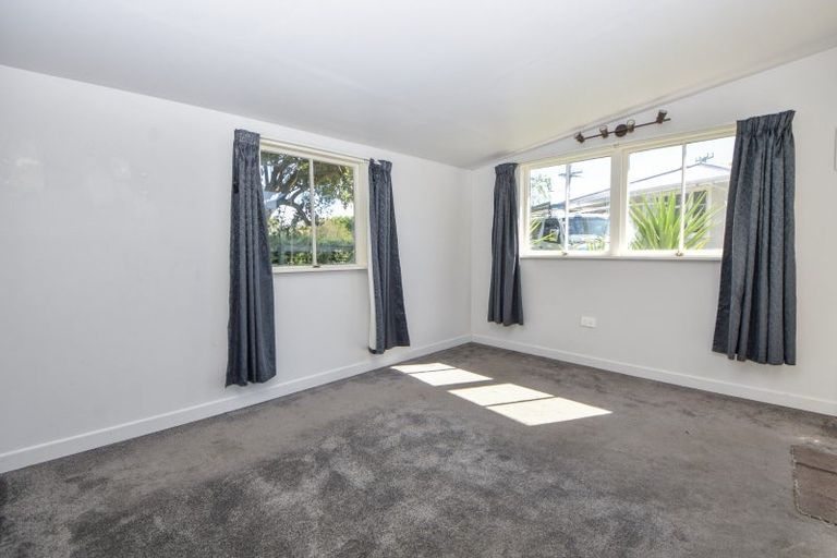 Photo of property in 89 Victoria Street, Carterton, 5713