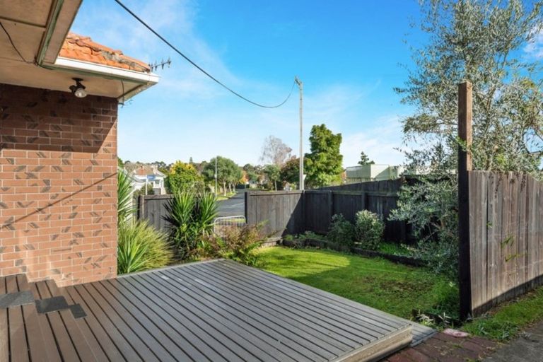 Photo of property in 2 Albert Street, Hamilton East, Hamilton, 3216