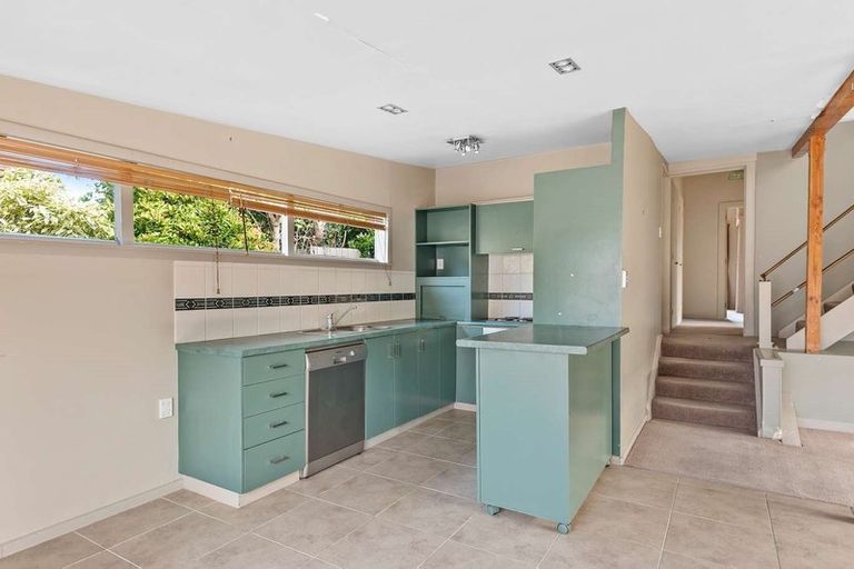 Photo of property in 61a Main Road, Redcliffs, Christchurch, 8081