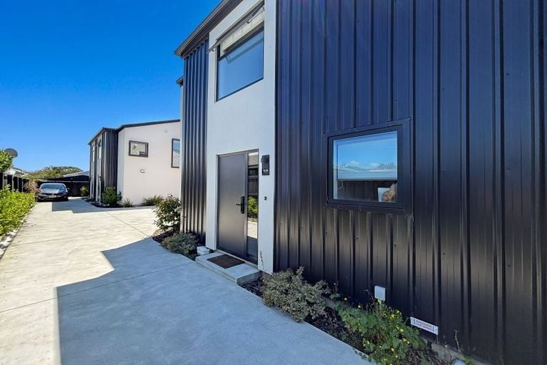 Photo of property in 10b Chatham Street, Addington, Christchurch, 8024