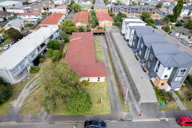 Photo of property in 43 Cameron Road, Bluff Hill, Napier, 4110