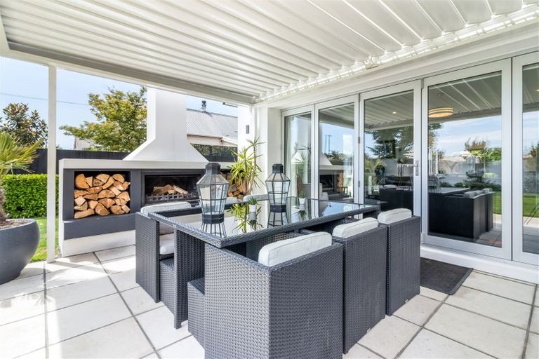 Photo of property in 212 Matsons Avenue, Papanui, Christchurch, 8053