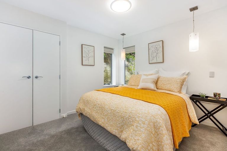 Photo of property in Aqua, 6/74 Oriental Parade, Oriental Bay, Wellington, 6011