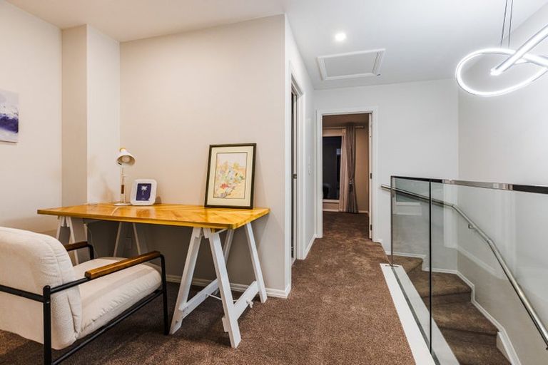 Photo of property in 2/21 Hazards Road, Weymouth, Auckland, 2103