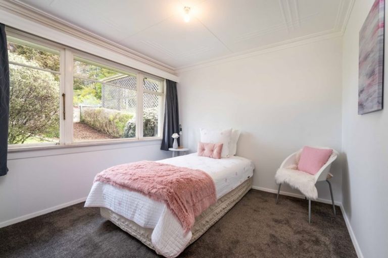 Photo of property in 44 Brockville Road, Glenross, Dunedin, 9011