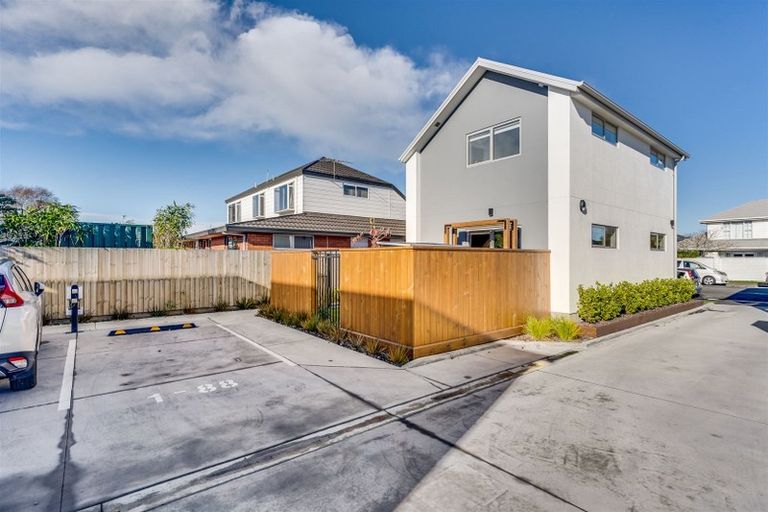 Photo of property in 1/88 Peverel Street, Riccarton, Christchurch, 8041