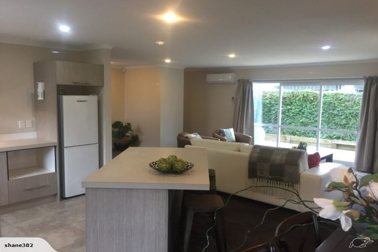 Photo of property in 65b Simpson Road, Papamoa Beach, Papamoa, 3118